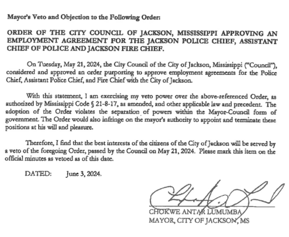 The mayor vetoes the measure that requires employment contracts for police chiefs and firefighters.